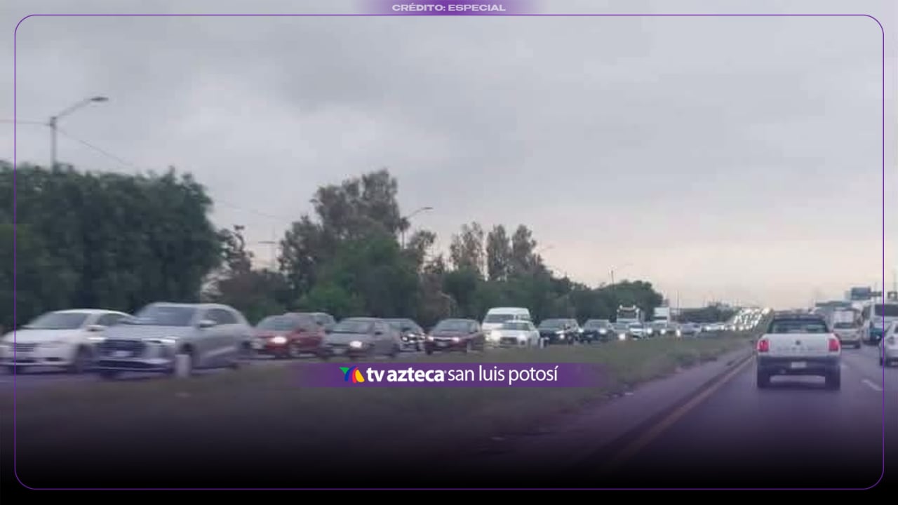 ¡Caos en la Carretera 57! Choque complica el tráfico en ambos sentidos: esto sabemos